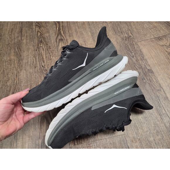 Hoka One One Mach 4 Black White Running Sneakers Shoes Men's Size 8D Wide - Picture 3 of 9